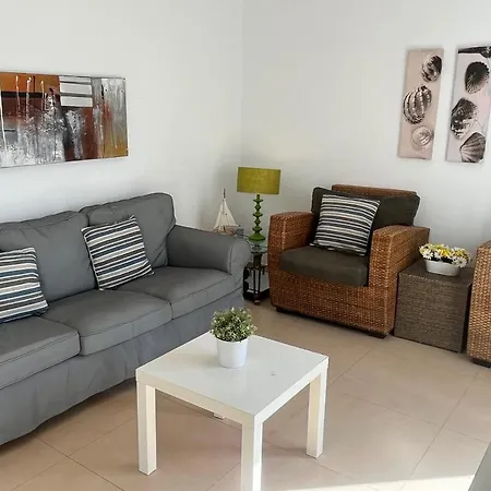 Paradise - Lily Villa